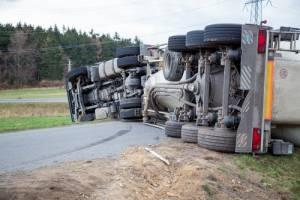 San Jose improper maintenance truck crash lawyer