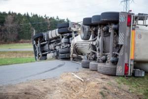 San Jose improper maintenance truck crash lawyer